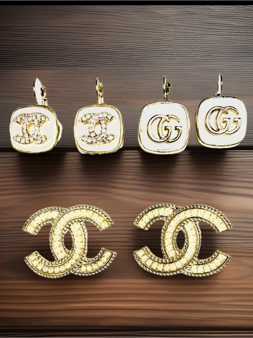 Luxury set of three Gold-Tone Logo Double-C Logo Earring Set